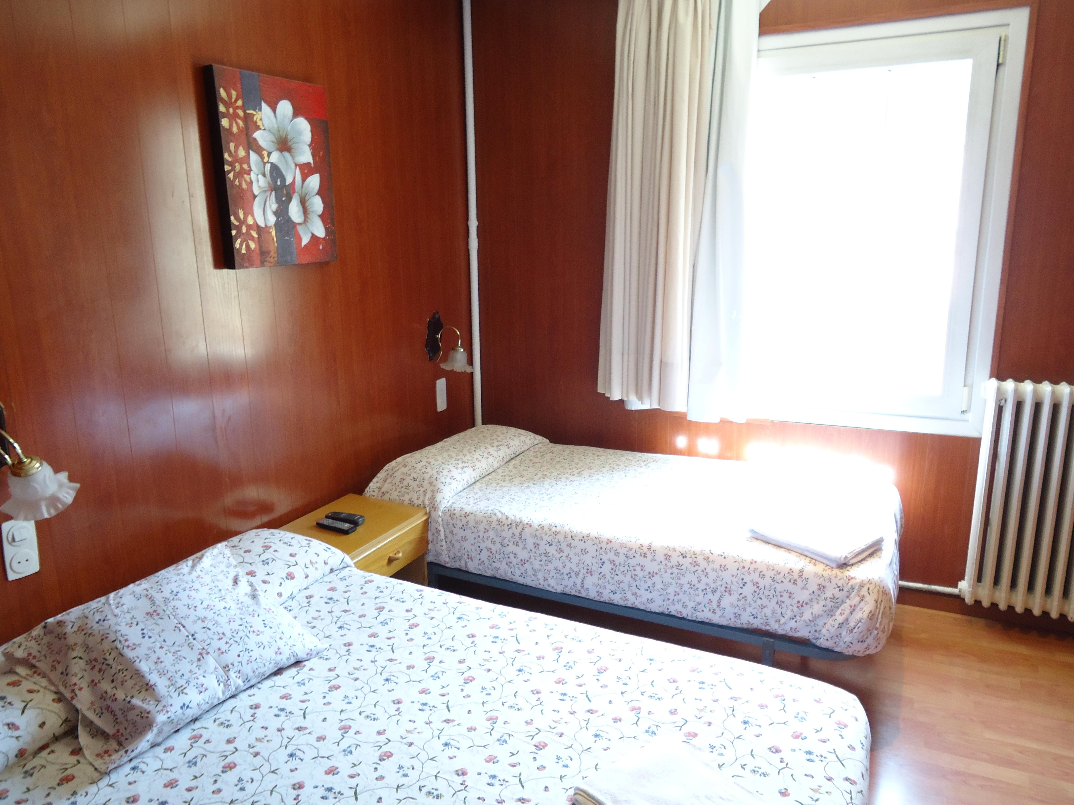 Hostal Porta De Nuria 리베스 데 프레세르 외부 사진