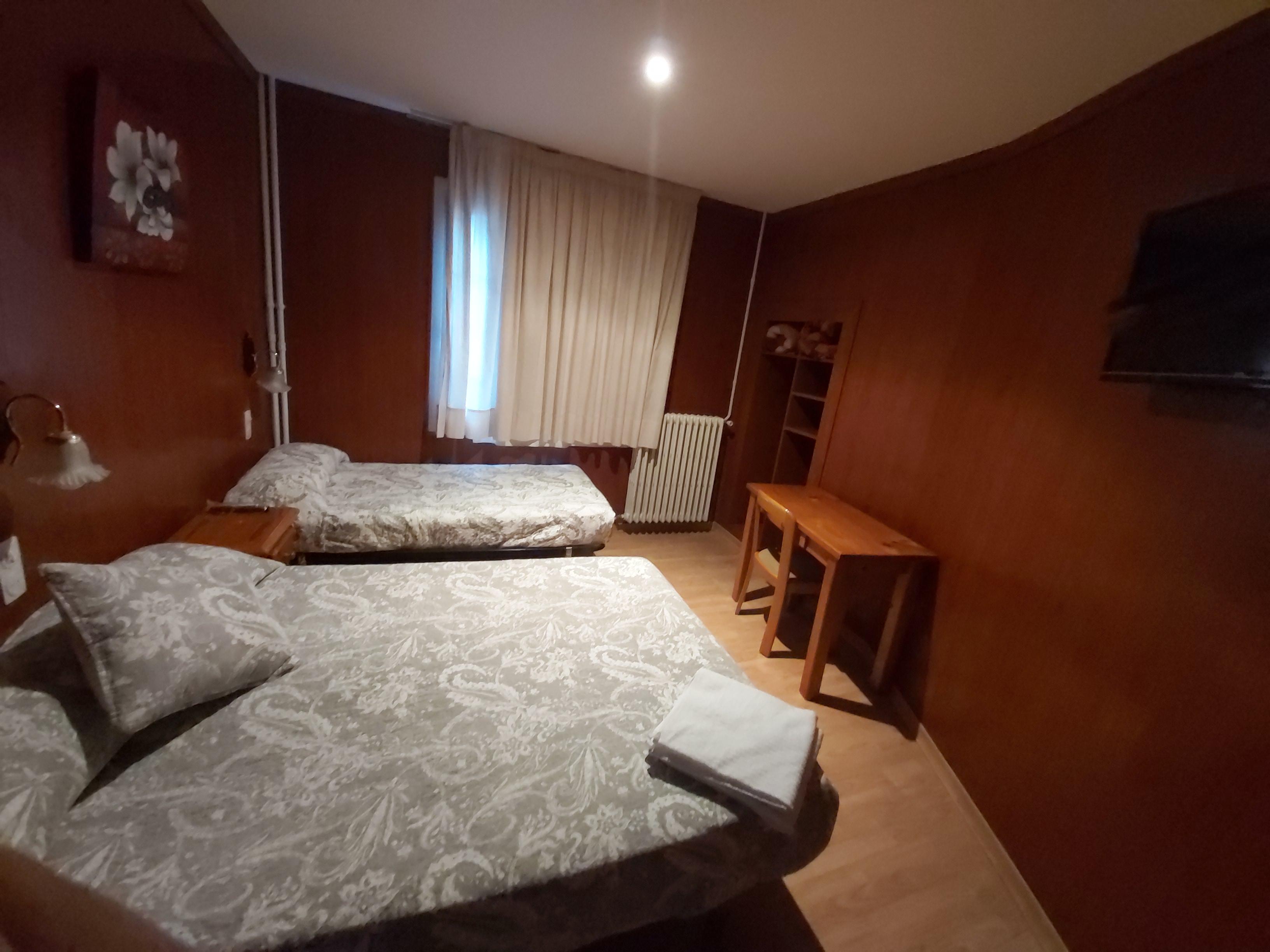 Hostal Porta De Nuria 리베스 데 프레세르 외부 사진