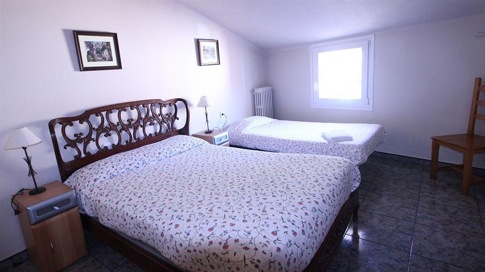 Hostal Porta De Nuria 리베스 데 프레세르 외부 사진
