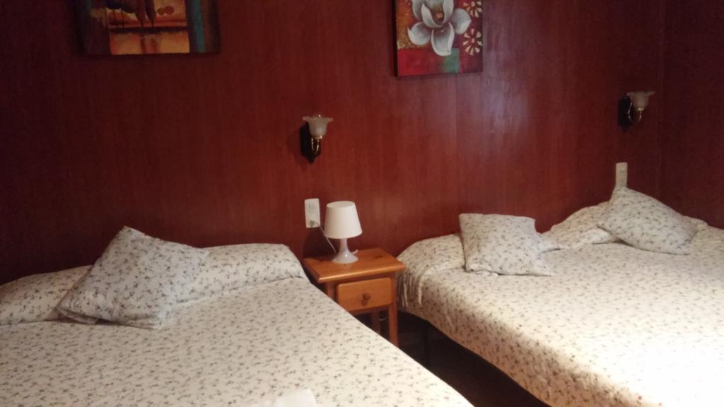 Hostal Porta De Nuria 리베스 데 프레세르 외부 사진